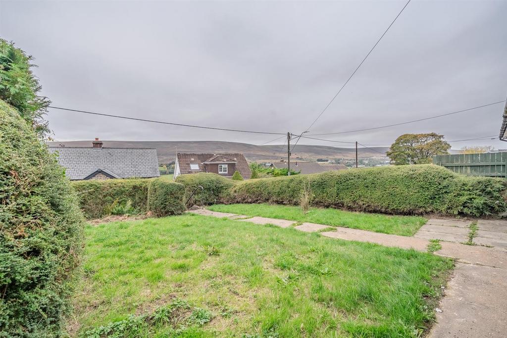 5 Llanover Road Estate-11.jpg