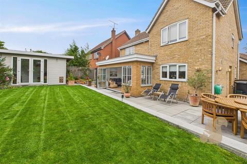 4 bedroom detached house for sale, Darnet Road, Maldon CM9