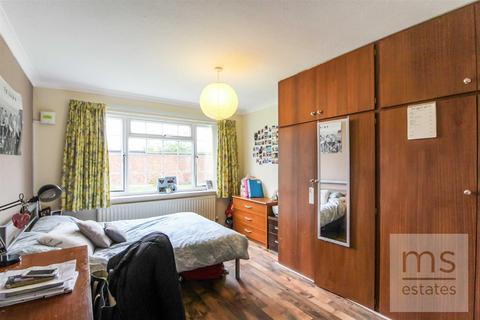 undefined, Derby Road, Nottingham NG7