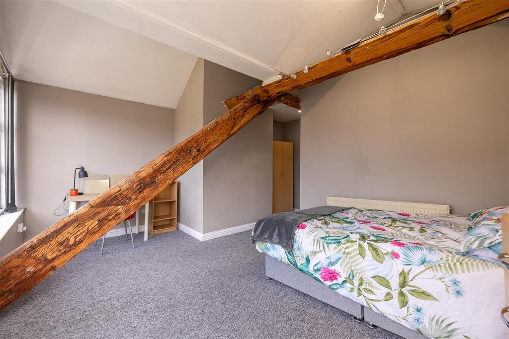 23 Castle Hill Flat 3 7.jpg