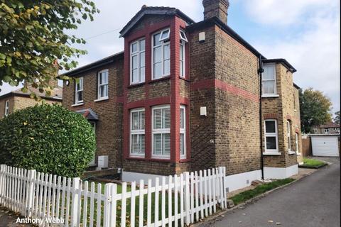 2 bedroom flat for sale, Second Avenue, Enfield, EN1