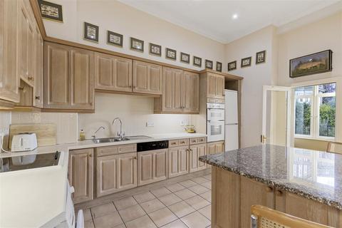 3 bedroom country house for sale, East Meon