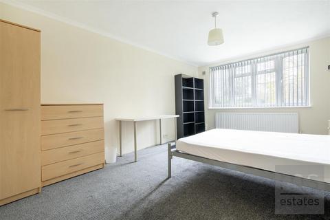 undefined, Derby Road, Nottingham NG7