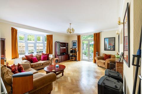 undefined, Croham Manor Road, South Croydon, CR2