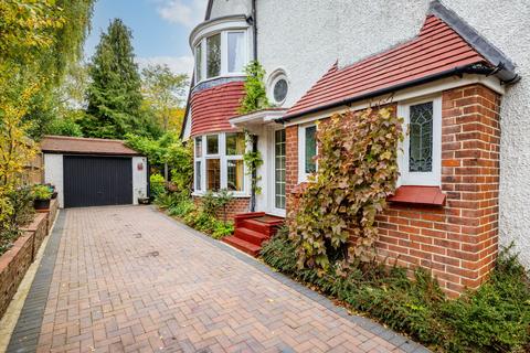 undefined, Croham Manor Road, South Croydon, CR2