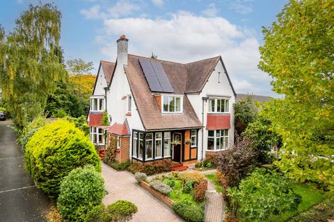 5 bedroom detached house for sale, Croham Manor Road, South Croydon, CR2