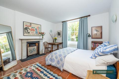 undefined, Stanlake Road , Shepherd's Bush, London