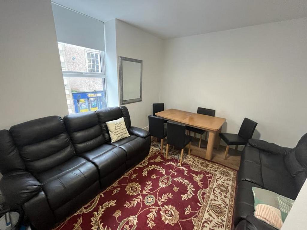 Living room.png