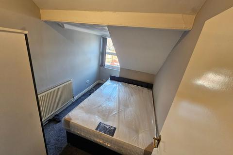 undefined, Latchmere Road, Manchester, M14
