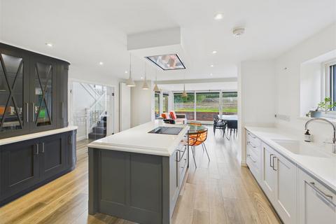 4 bedroom detached house for sale, Manor Fields, West Ella