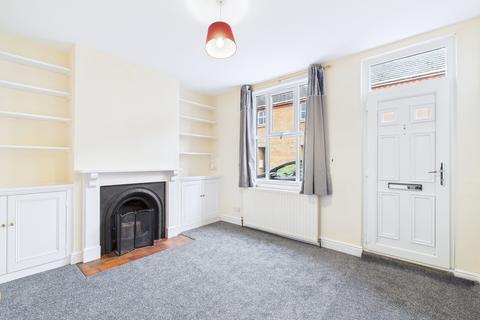 3 bedroom terraced house to rent, Palmerston Road, Peterborough PE2