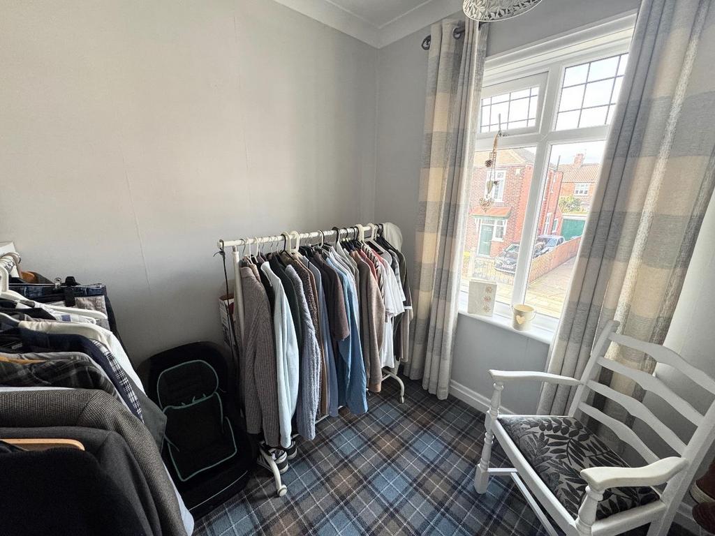 Bedroom (Front)