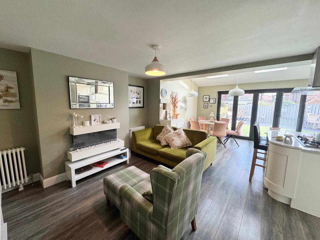 Open Plan Dining/ Kitchen / Family Area