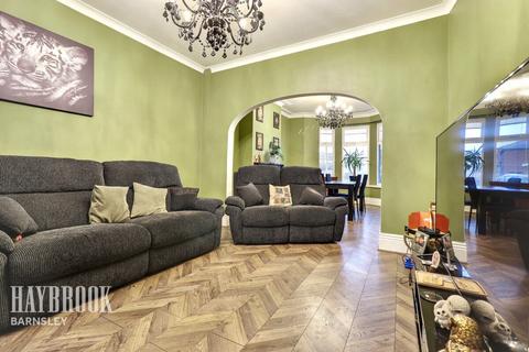3 bedroom terraced house for sale, Park Road, Barnsley