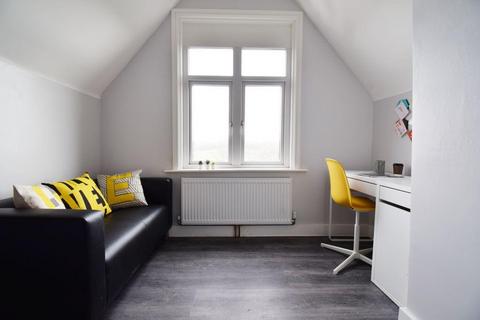 undefined, 444C Streatham High Road, Lambeth, London, SW16