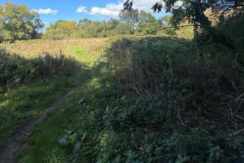 Land for sale, Land to the north side of Meadow Lane, Syston, Leicester, LE7 1NR