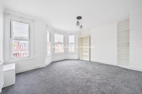 undefined, Bosworth Road, London, N11