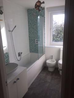 3 bedroom apartment to rent, Langford Green,  Camberwell, SE5