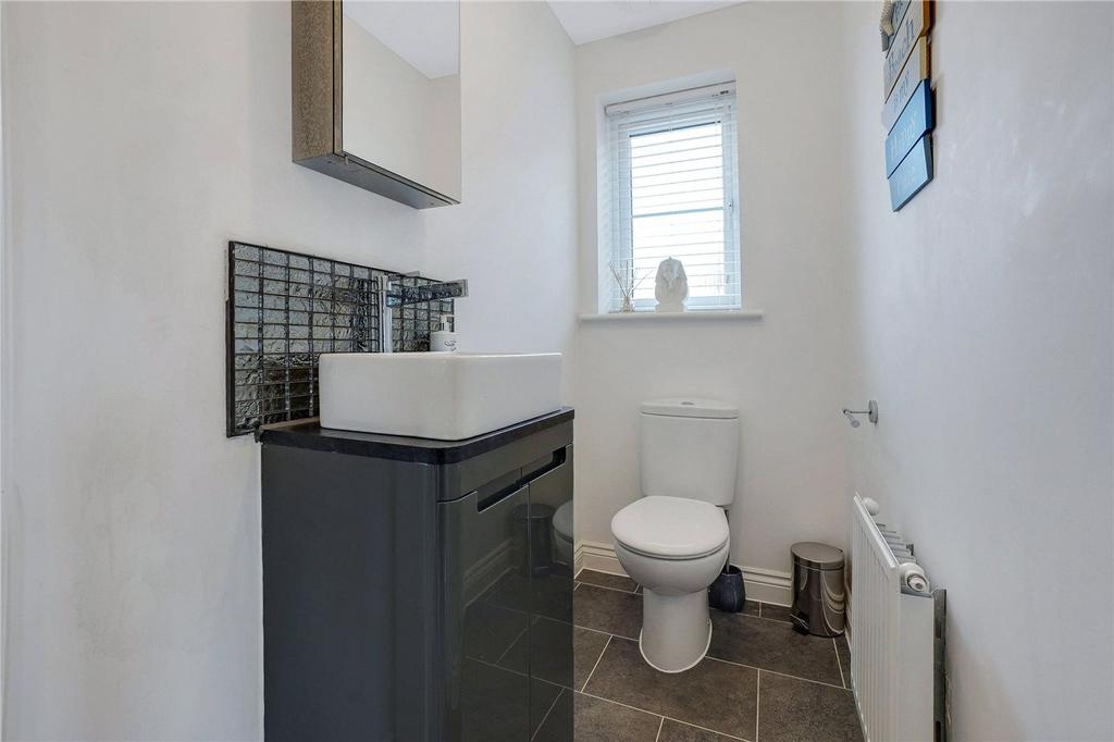 Guest Cloakroom