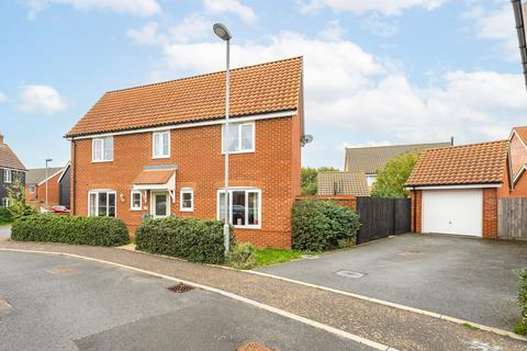 4 bedroom detached house for sale, Silver Birch Road, Dereham