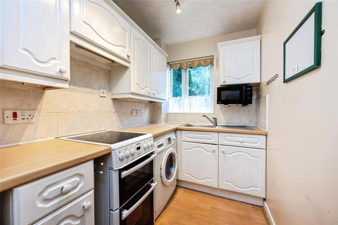 undefined, Ash Grove (Priory Park), Bedfordshire LU5