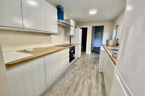 6 bedroom private hall to rent, Coulston Road, Lancaster LA1