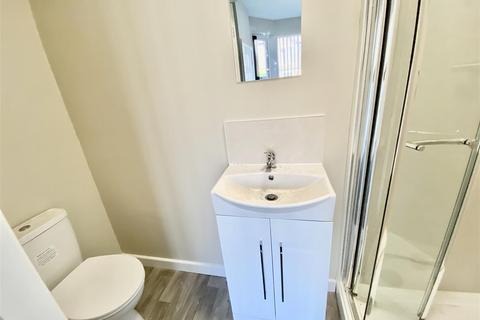6 bedroom private hall to rent, Coulston Road, Lancaster LA1