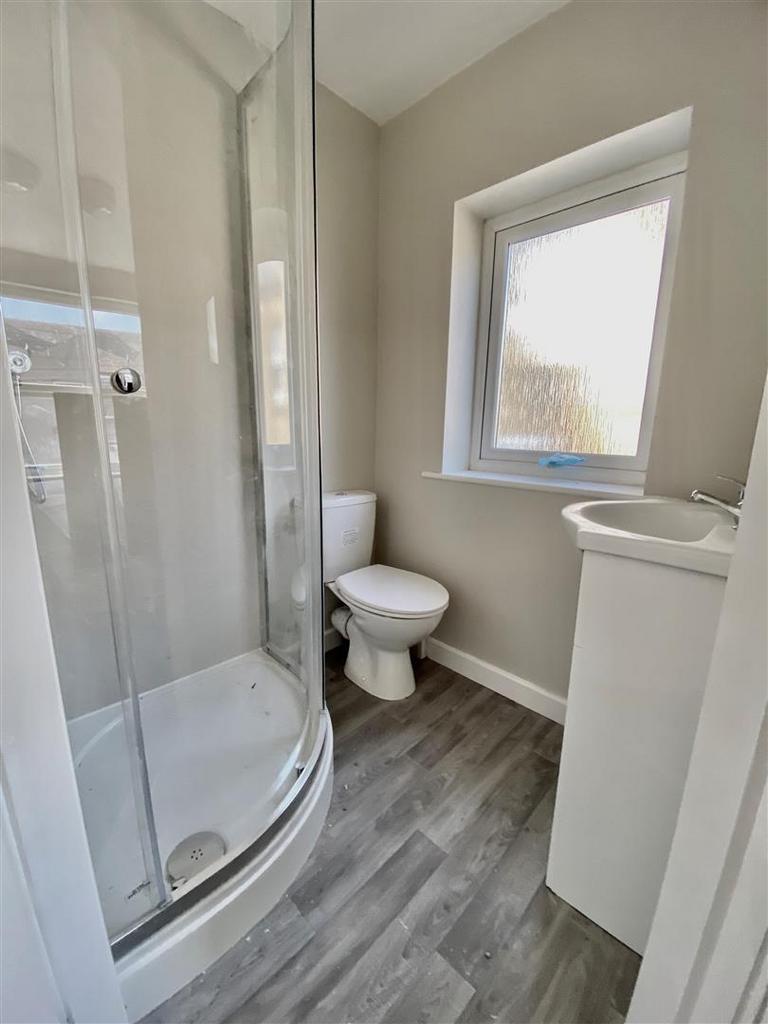 Bathroom ise.jpeg