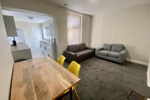 Coulston Road, Lancaster LA1
