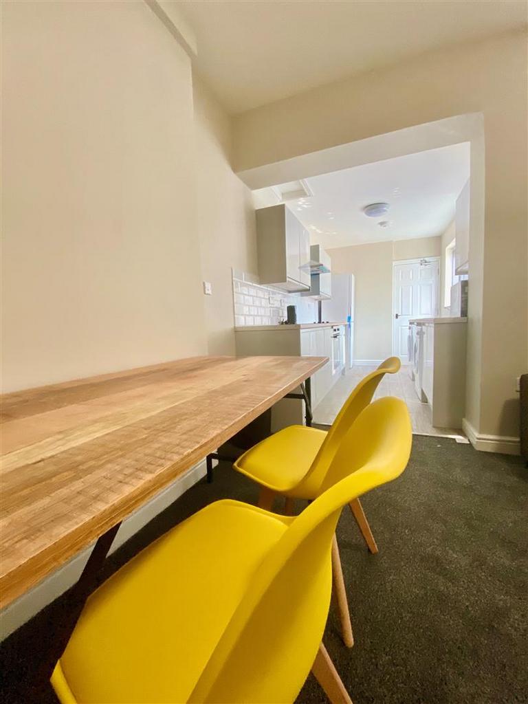 Dining use.jpeg