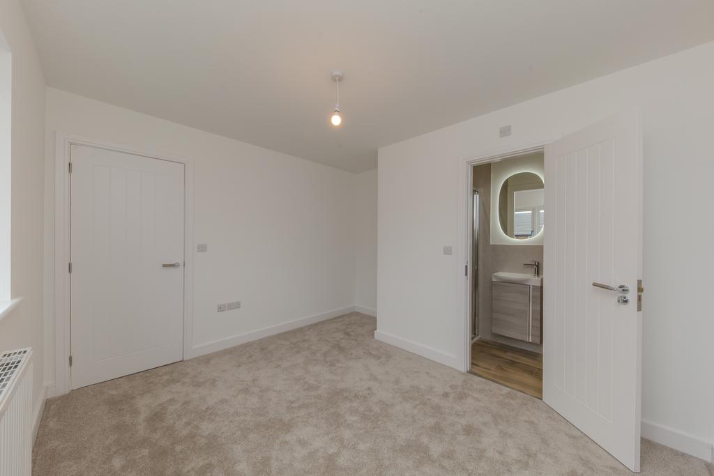 2 Linnards Lane (1).jpg