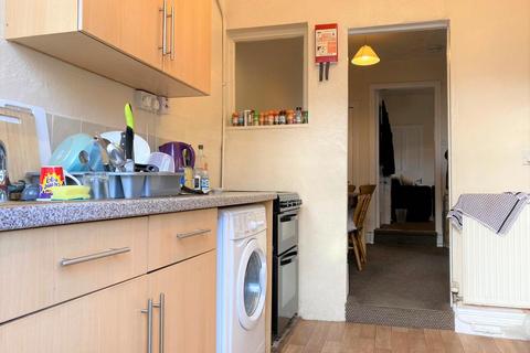 4 bedroom private hall to rent, Coulston Road, Lancaster LA1