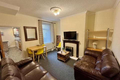4 bedroom private hall to rent, Coulston Road, Lancaster LA1
