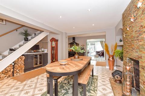 undefined, Curzon Howe Road, Portsmouth, Hampshire