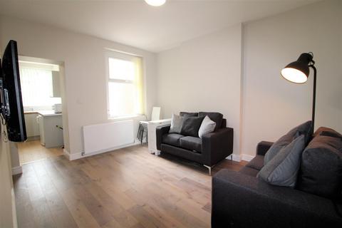 Coulston Road, Lancaster LA1