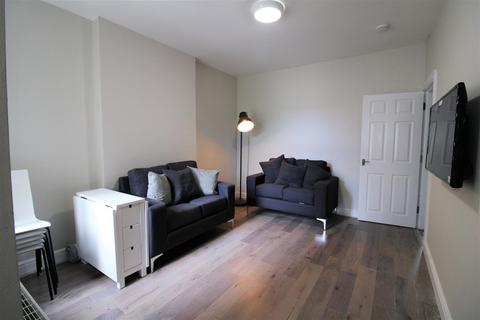 5 bedroom private hall to rent, Coulston Road, Lancaster LA1
