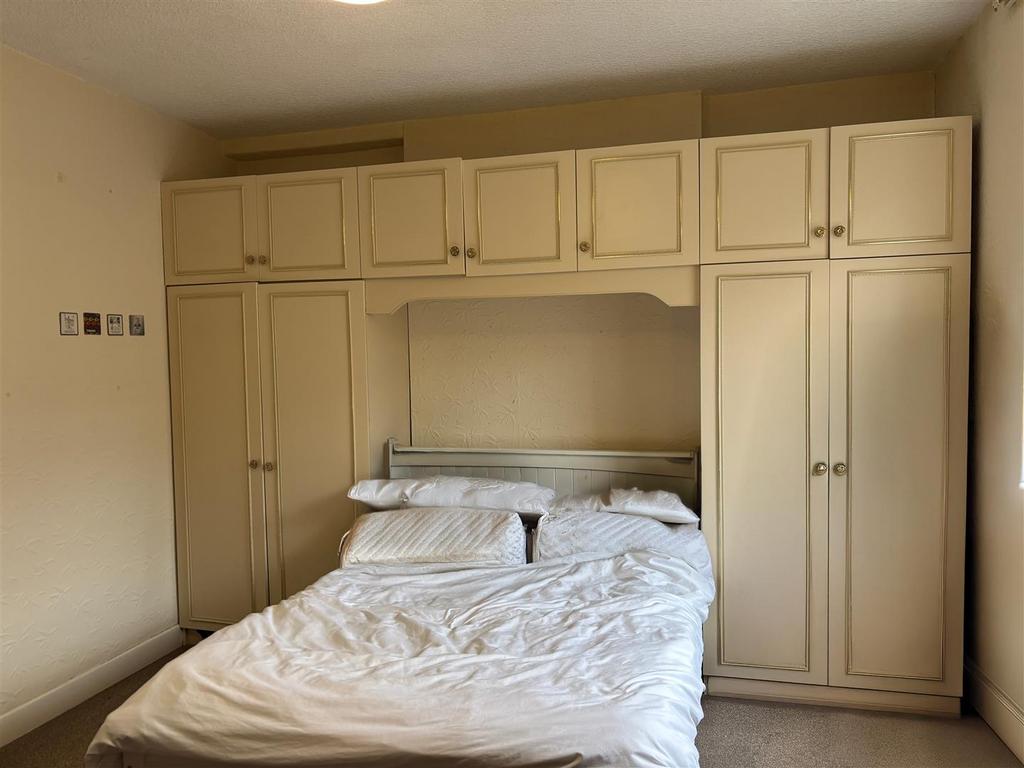 Bedroom 3.png