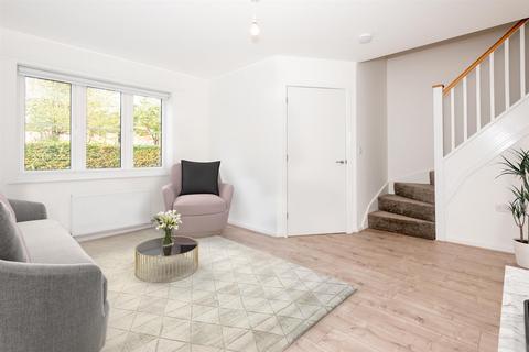 3 bedroom terraced house to rent, Newport Lane, Stoke-on-Trent, ST6