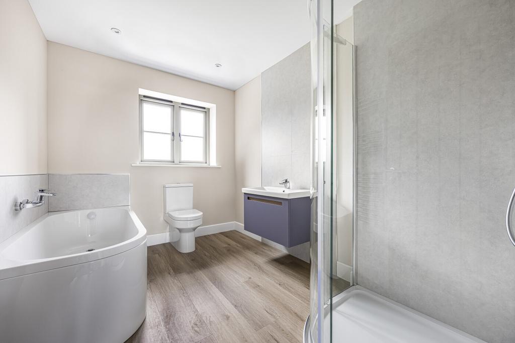 Family bathroom