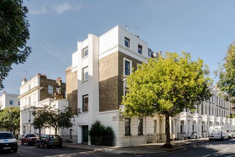 4 bedroom apartment for sale, Winchester Street, London SW1