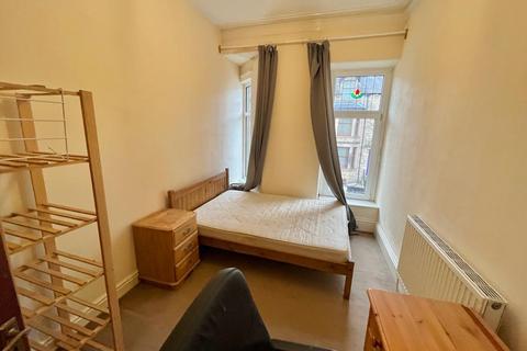 4 bedroom private hall to rent, Dale Street, Lancaster LA1