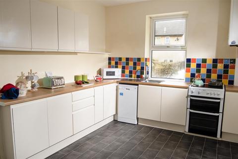 6 bedroom private hall to rent, Dallas Road, Lancaster LA1
