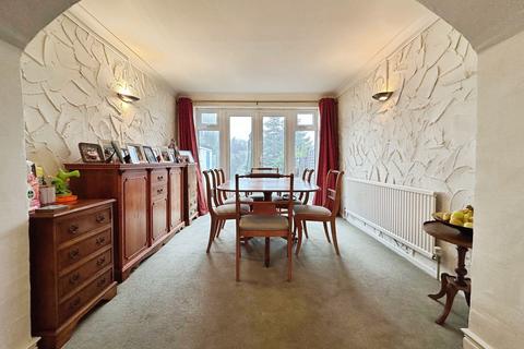 3 bedroom detached house for sale, Sports Road, Leicester LE3