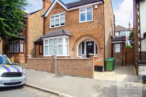 6 bedroom detached house to rent, Harrington Drive, Nottingham NG7