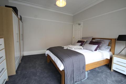 1 bedroom in a house share to rent, *INCLUSIVE OF ALL BILLS & COMMUNAL CLEANER* Room 1, North Road, West Bridgford, NG2
