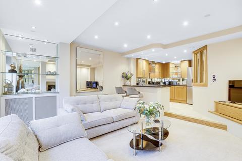 2 bedroom apartment to rent, Castle Boulevard, Nottingham, Nottinghamshire, NG7