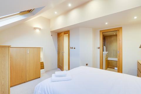 2 bedroom apartment to rent, Castle Boulevard, Nottingham, Nottinghamshire, NG7