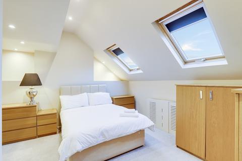 2 bedroom apartment to rent, Castle Boulevard, Nottingham, Nottinghamshire, NG7