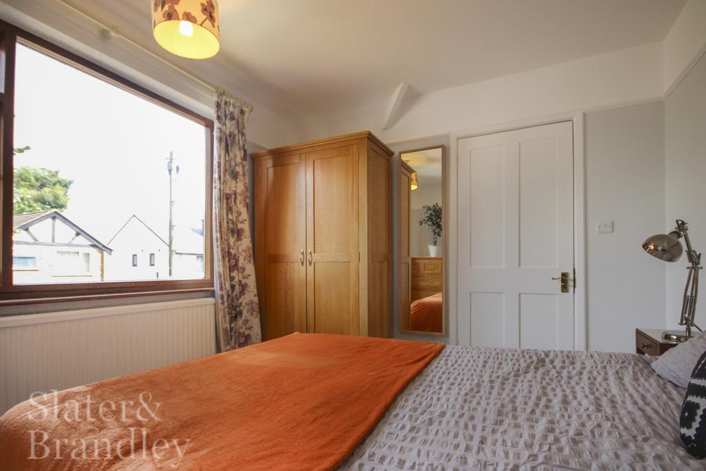 House in Rushcliffe, Nottinghamshire - View 3