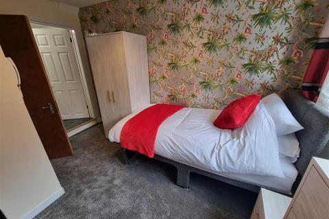 undefined, New Street, Stourport-On-Severn DY13